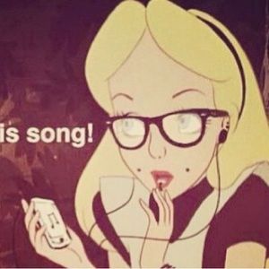 Meet your Posher, Ximena